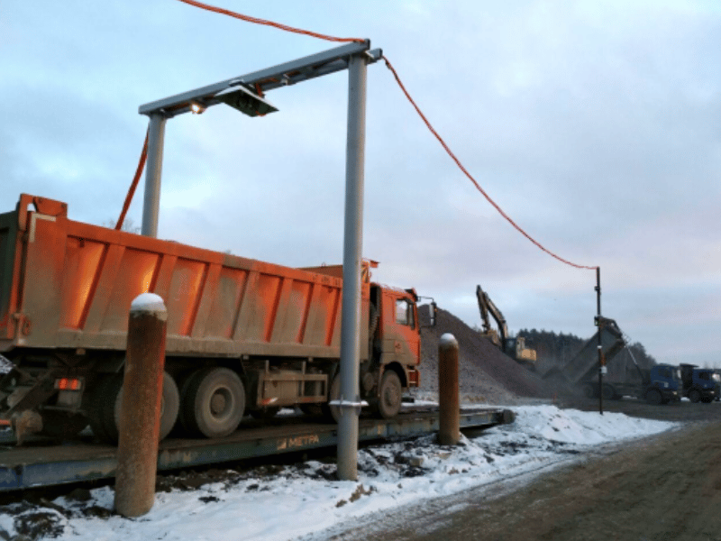 IoT-mine-1 5G NTN cattle tracker